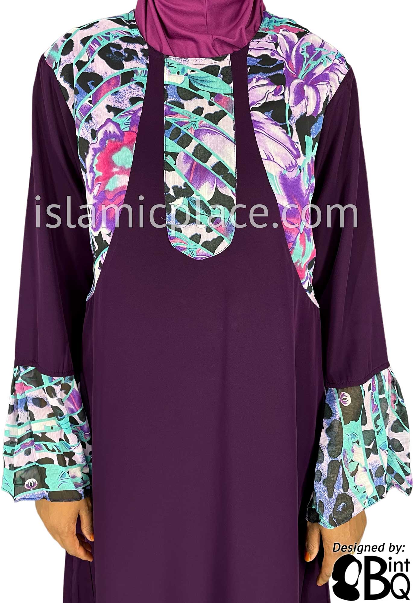 Plum - Zanoobia Stylish Abaya with Print Accenting by BintQ - S14