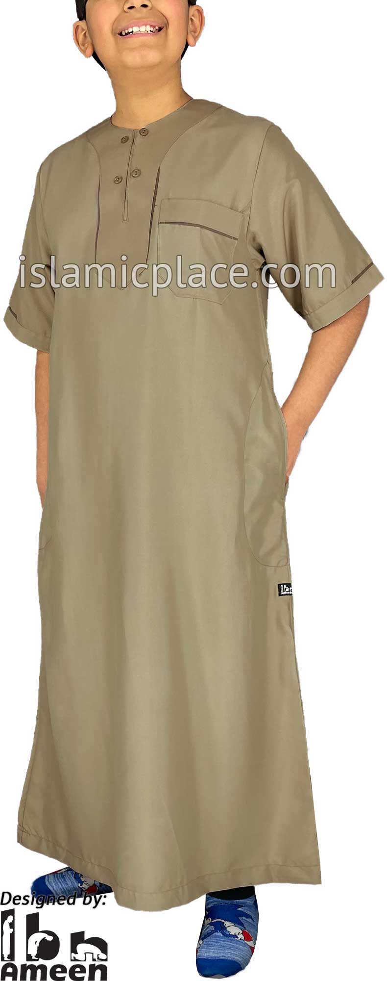 Oyster - Ibrahim Style Boy Short Sleeve Thob by Ibn Ameen