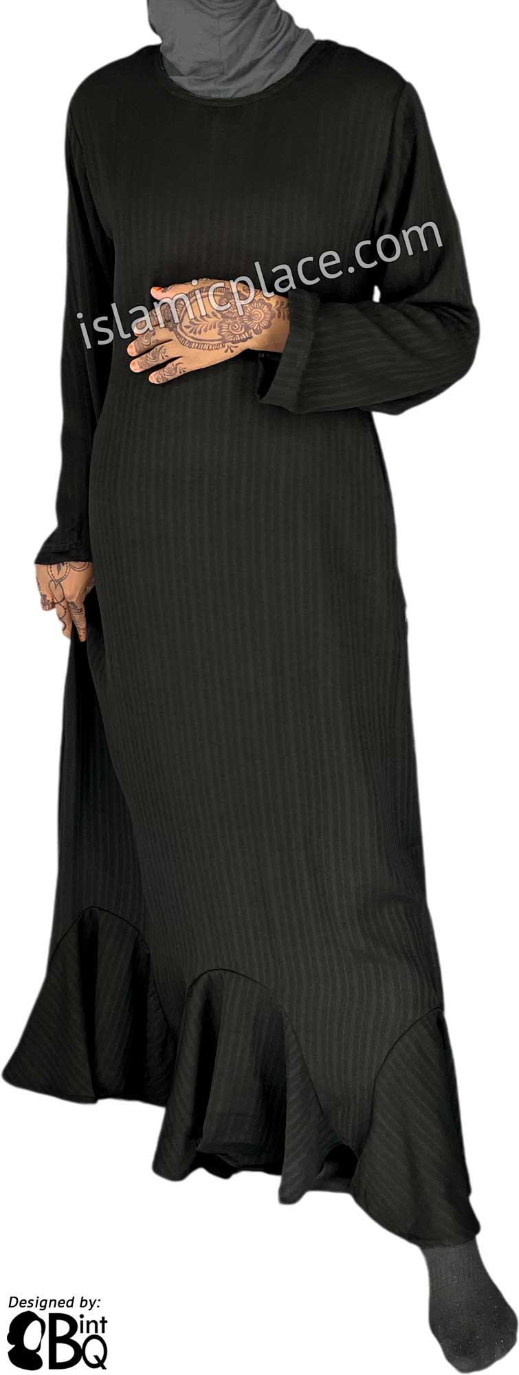 Black - Surayya Scallop Pleat Abaya by BintQ - BQ276