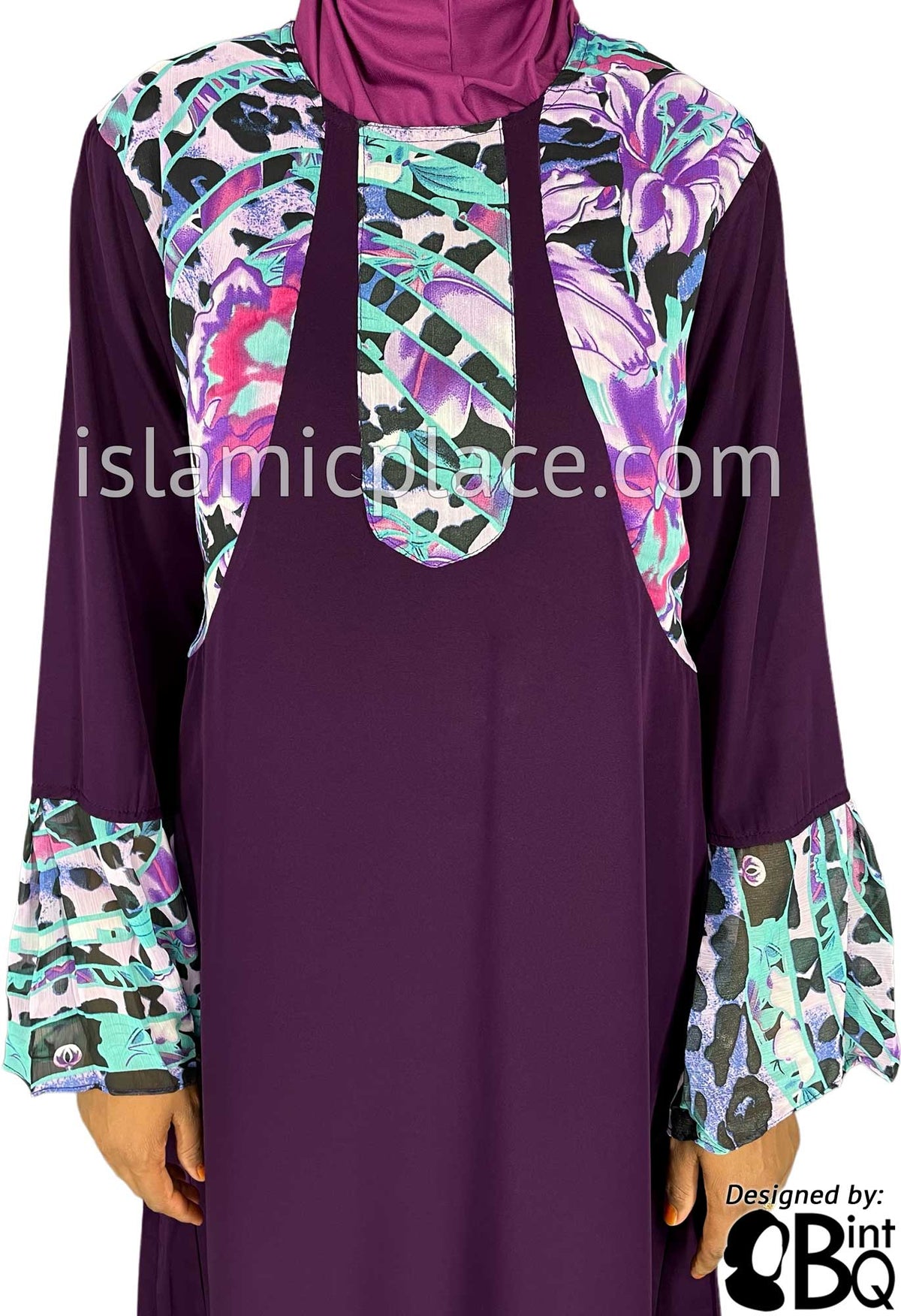 Plum - Zanoobia Stylish Abaya with Print Accenting by BintQ - S14