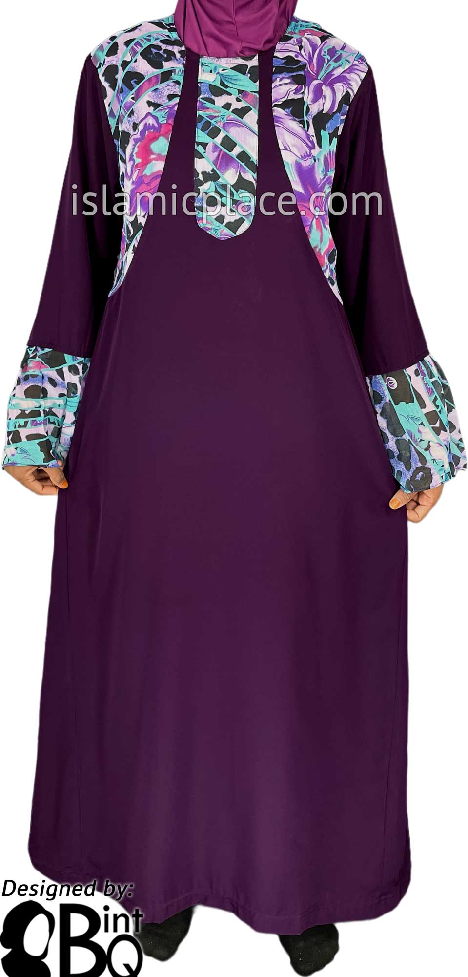 Plum - Zanoobia Stylish Abaya with Print Accenting by BintQ - S14