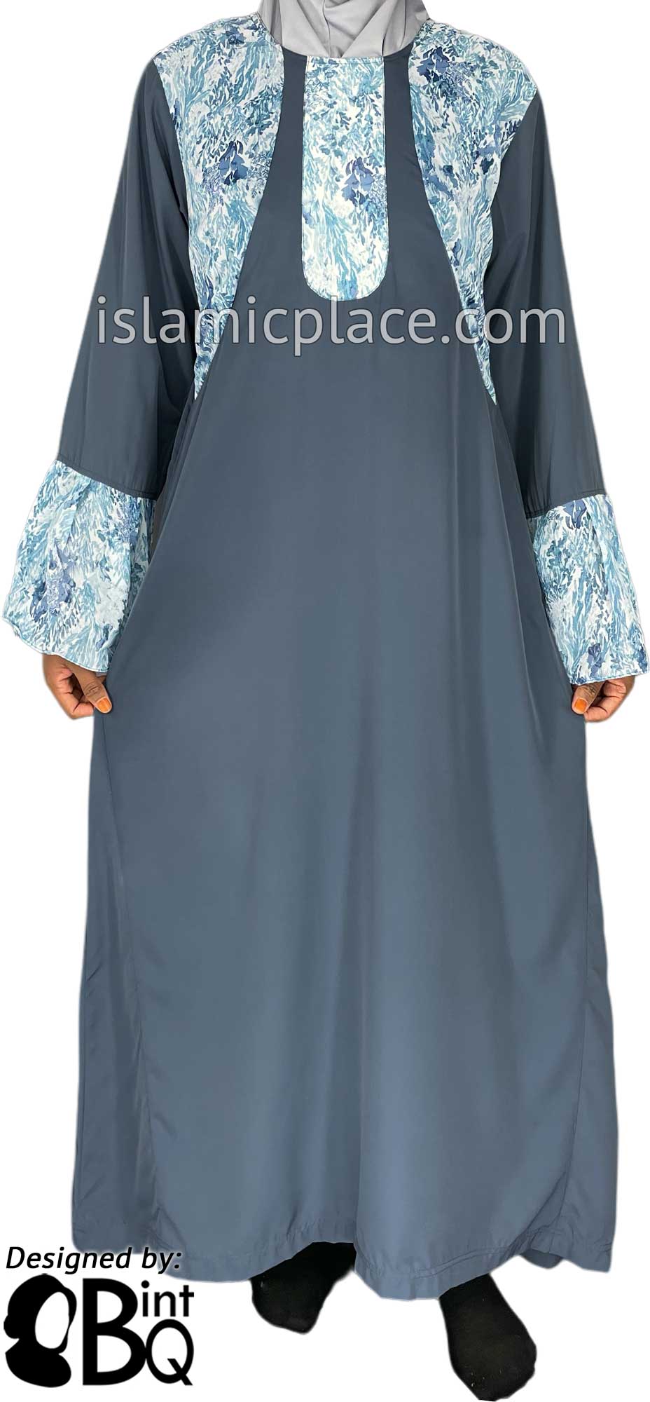 Gray - Zanoobia Stylish Abaya with Print Accenting by BintQ - S14