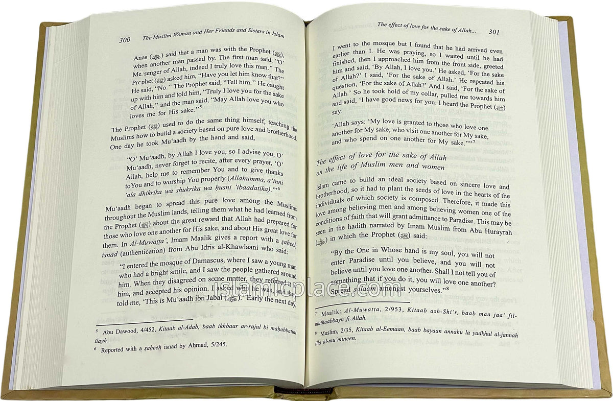 The Ideal Muslimah - Hardback