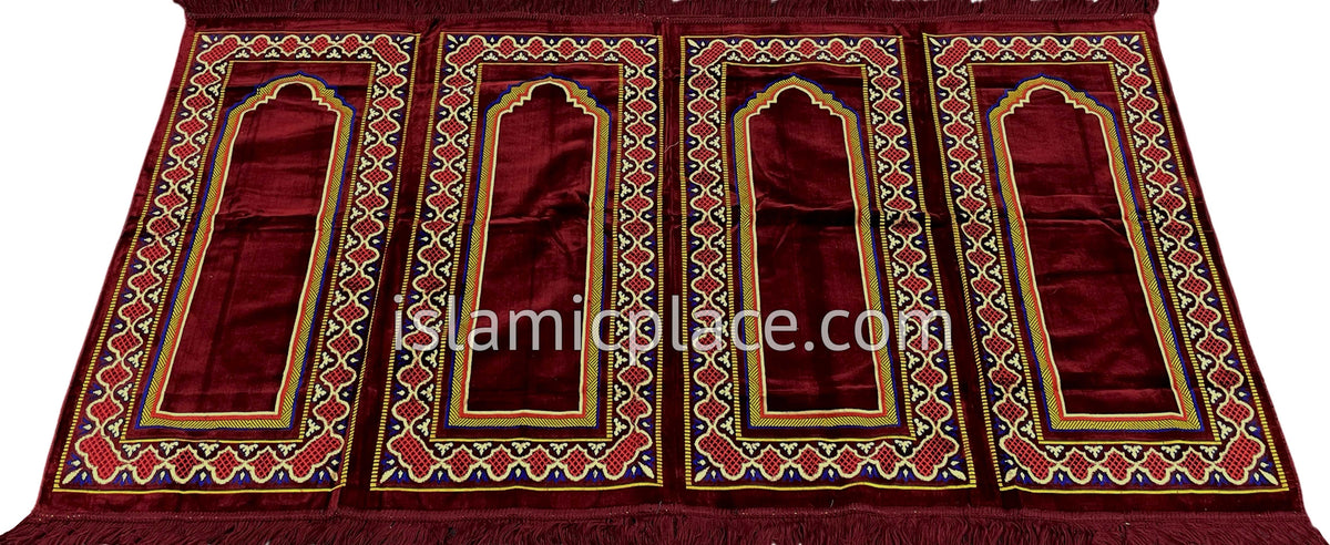 Abu Bakr Family Prayer Rug (3-4 People) Plus size