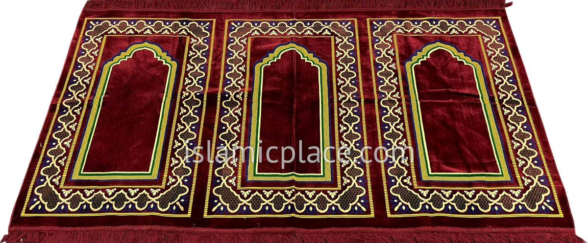 Adam Family Prayer Rug (3-4 People)