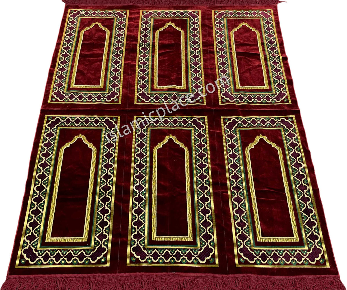 Adeel Family Prayer Rug (6-8 People)