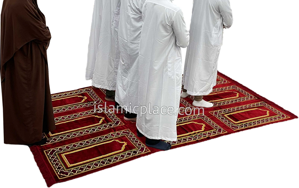 Ali Family Prayer Rug (9-12 People)