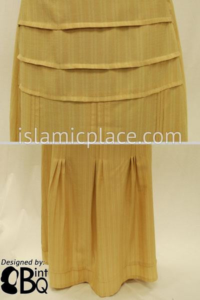 Close up Pleated Muted Gold Skirt - BQ129