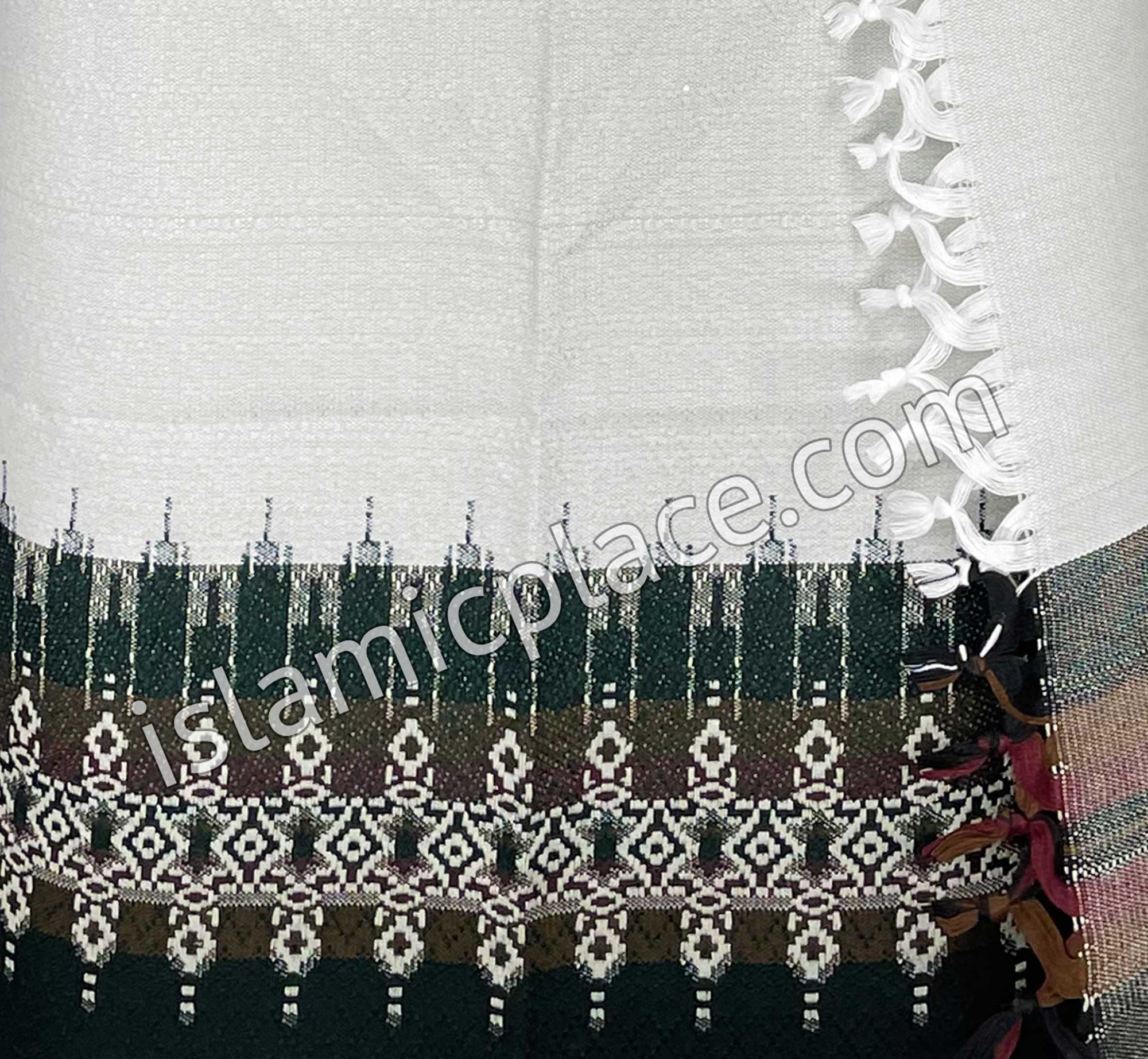 White and Dark Green - Bilal Design Men Yemeni Lungi Izzar