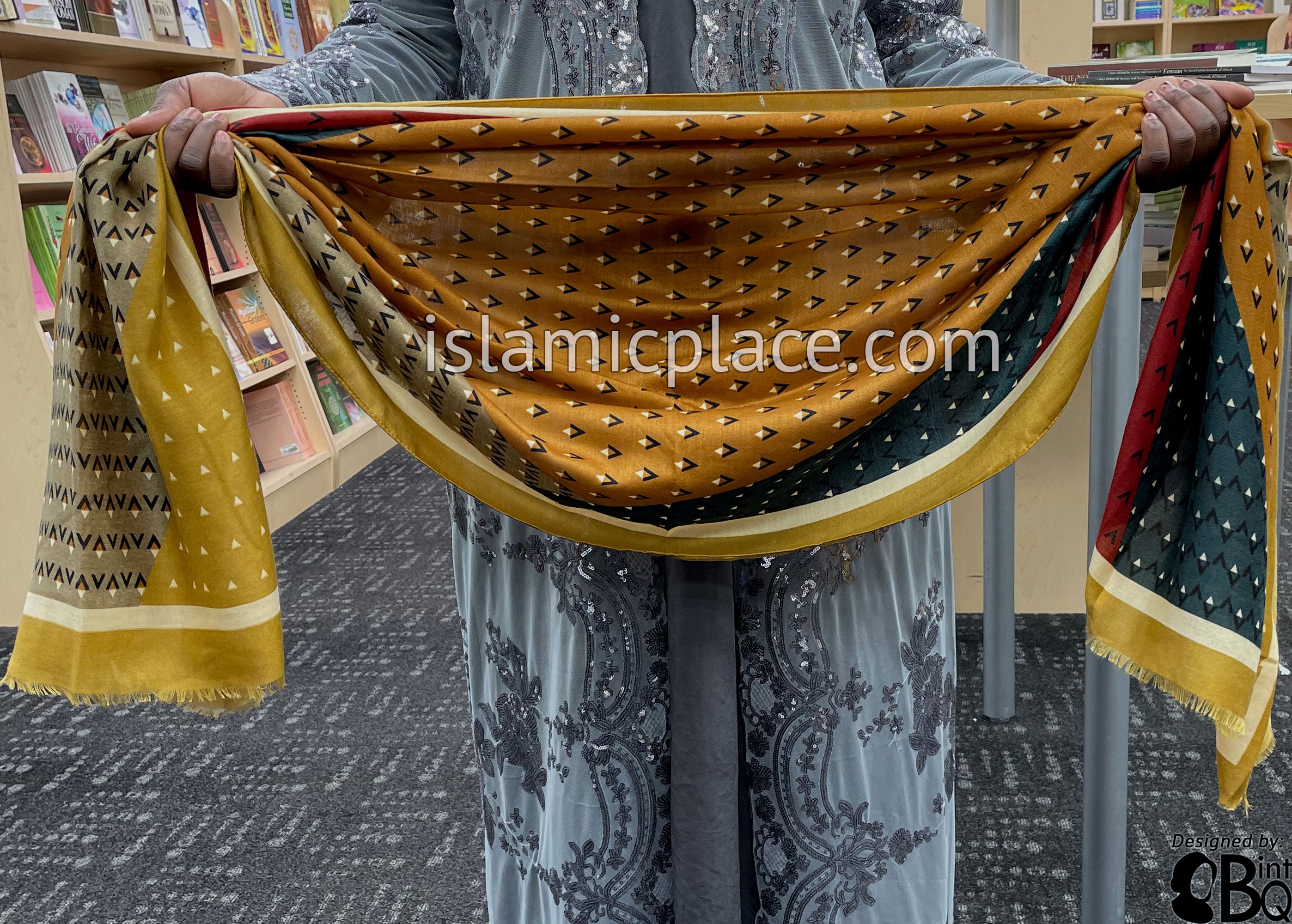Islamic Triangular Form Mustard, Burgundy, Dark Teal and Taupe - Triangular Pattern Soft Visco ...
