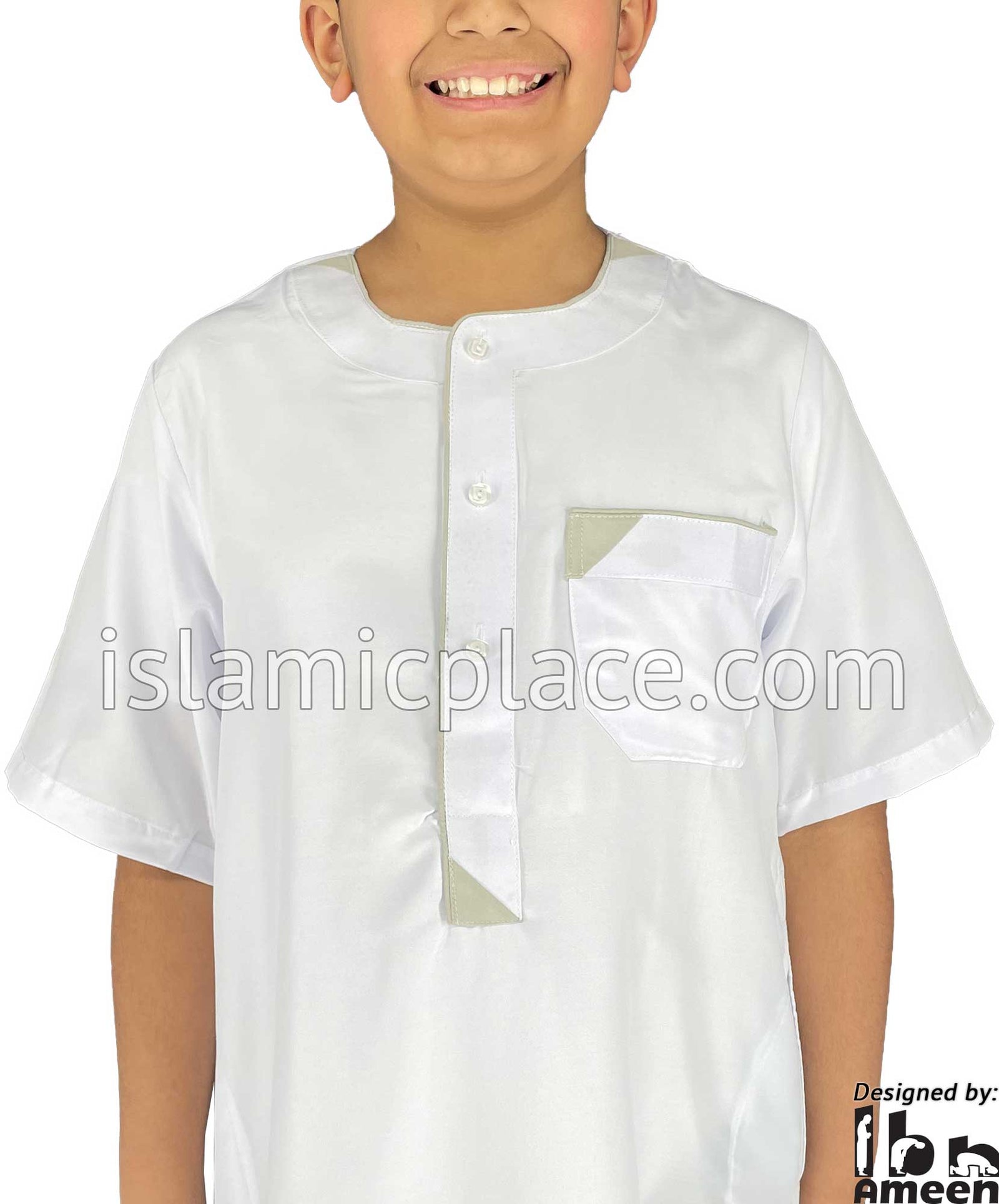 White - Munir Style Boy Short Sleeve Thob by Ibn Ameen